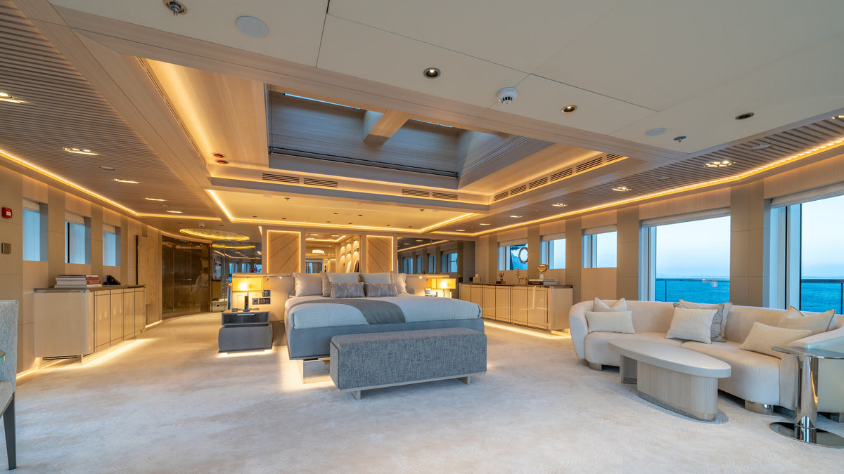 Al Reem owner's suite — upholstered headboard and seating