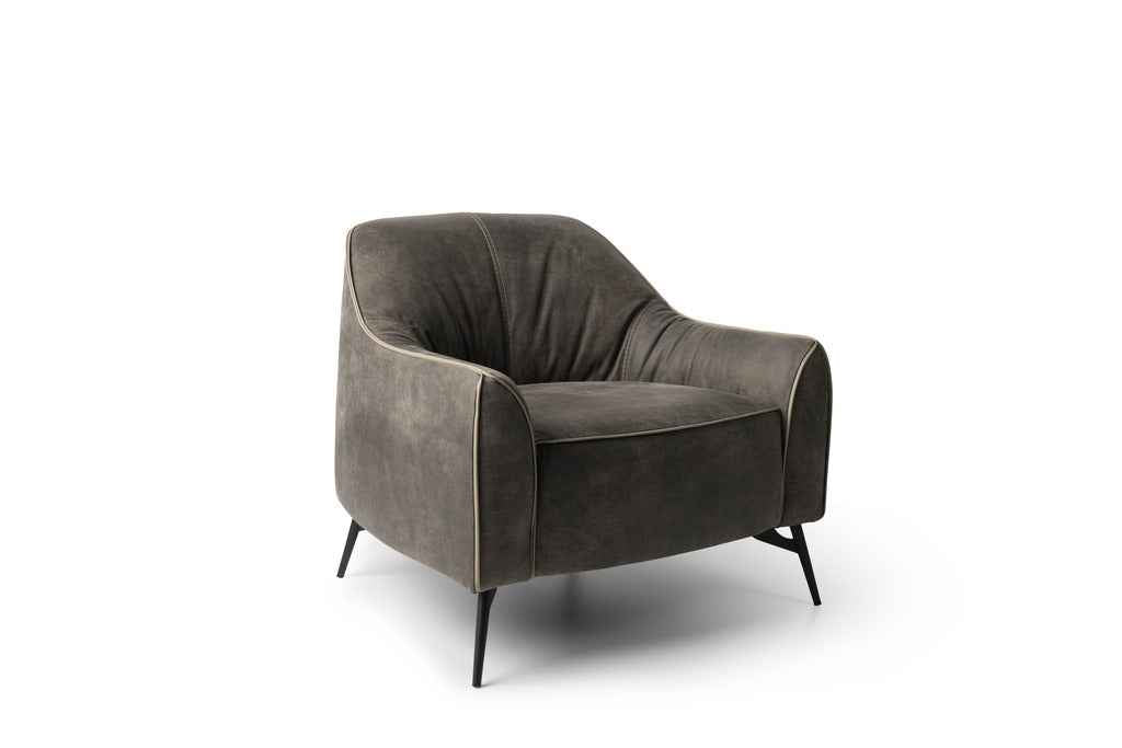 MIA ARMCHAIR