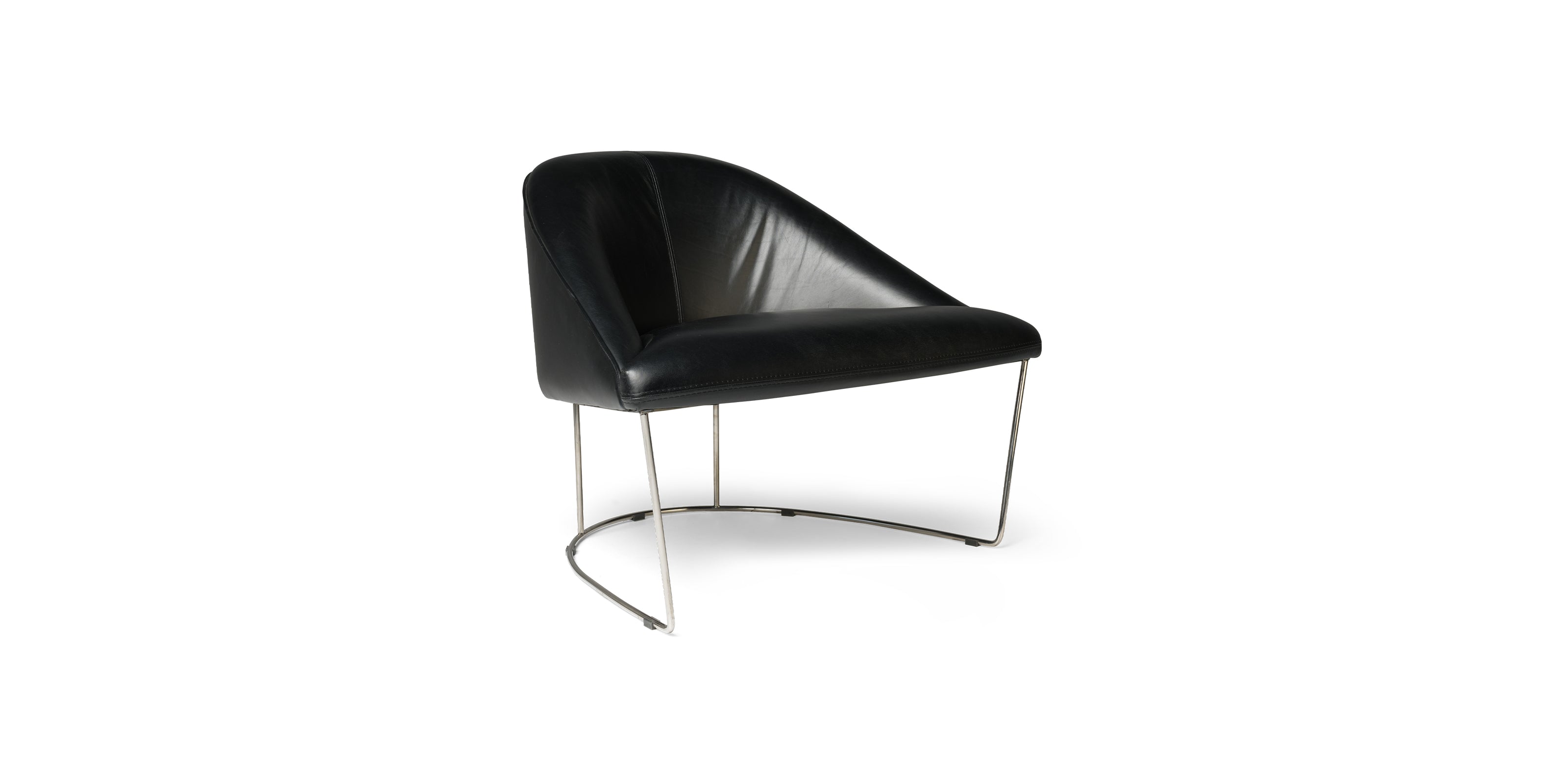 ZOE ARMCHAIR