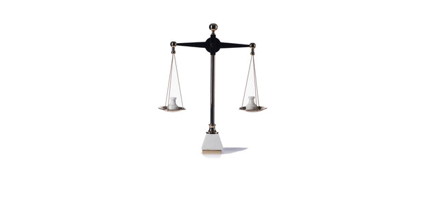 Justice Sculpture by Sitdesign — view 2