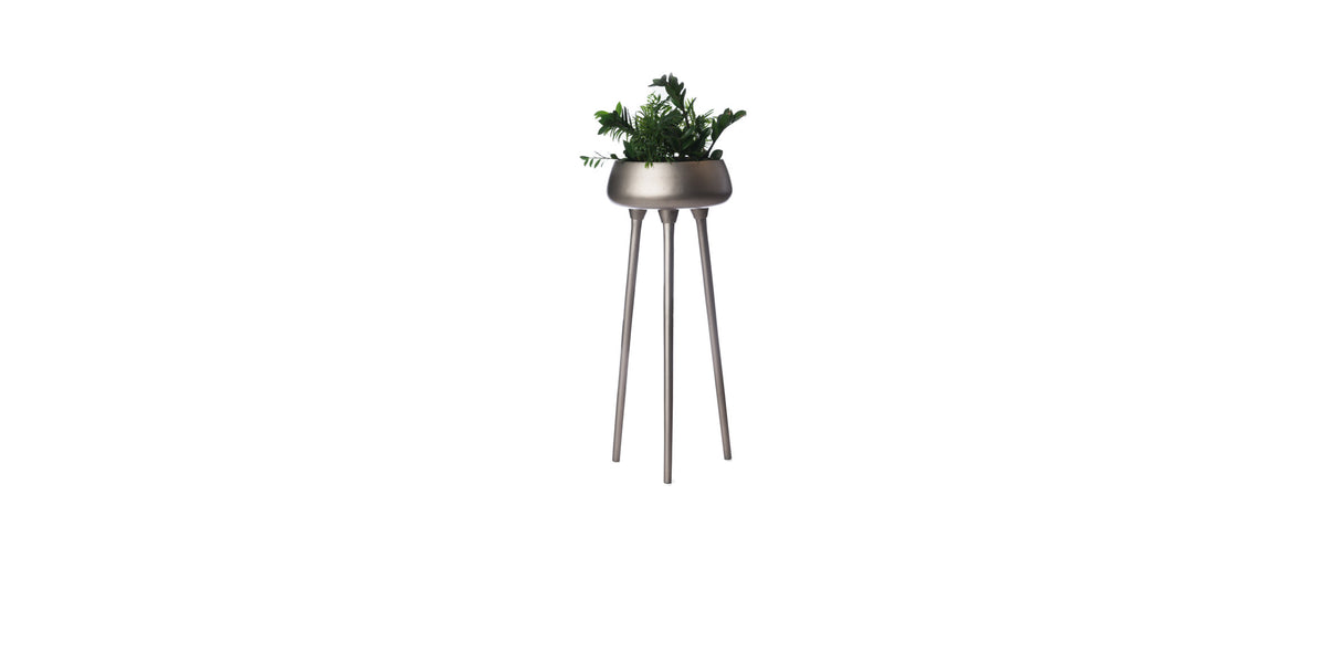 Tripod Plant Stand by Sitdesign — view 2